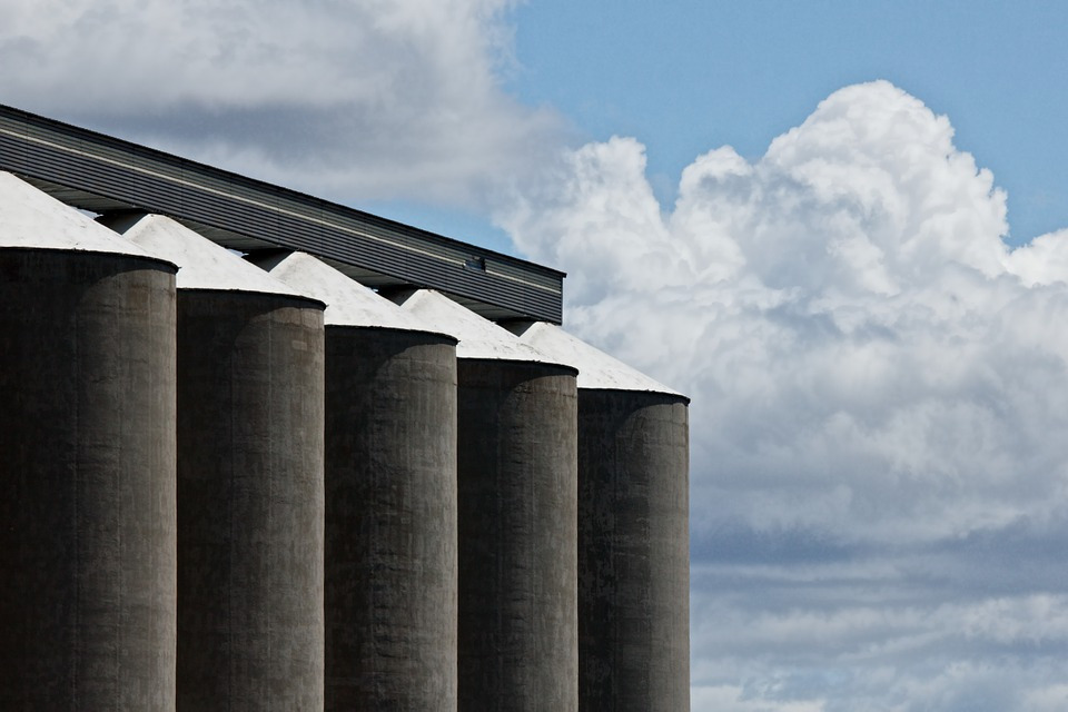 Helpful Resources to Prevent Grain Bin and Silo Accidents